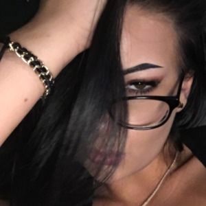 Meet your Posher, Tabitha